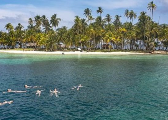 isla pelicano san blas panama